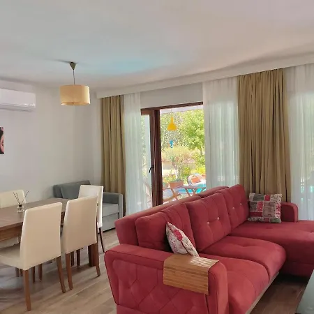 Luxury With Pool In Vilă Marmaris