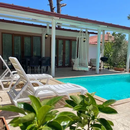 Luxury With Pool In Vila *