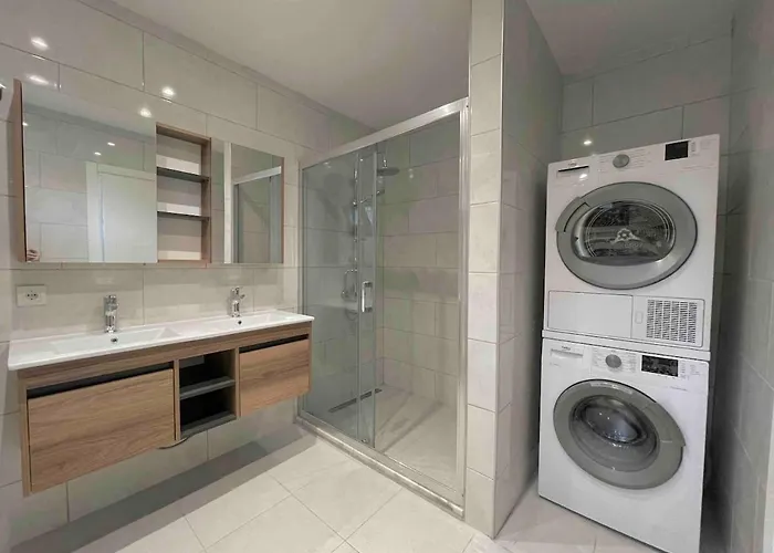 Vila Luxury With Pool In