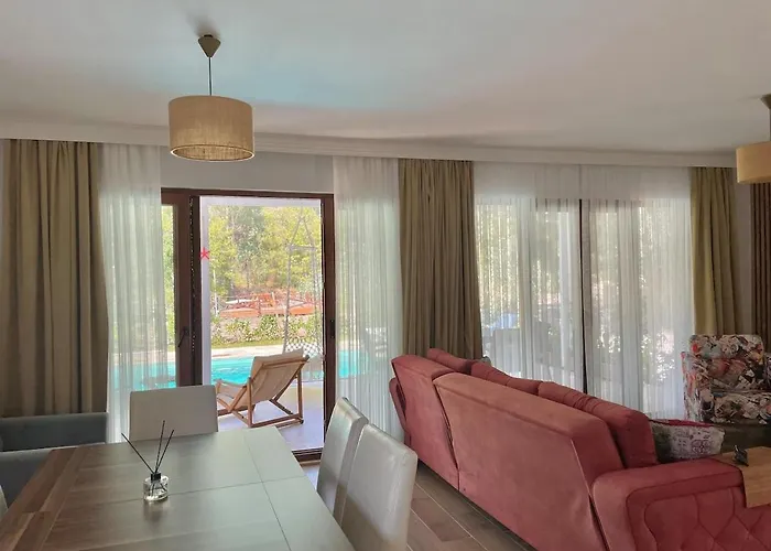 Vila Luxury With Pool In Marmaris