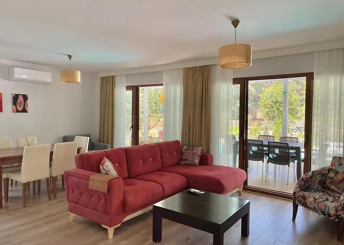 Villa Luxury With Pool In