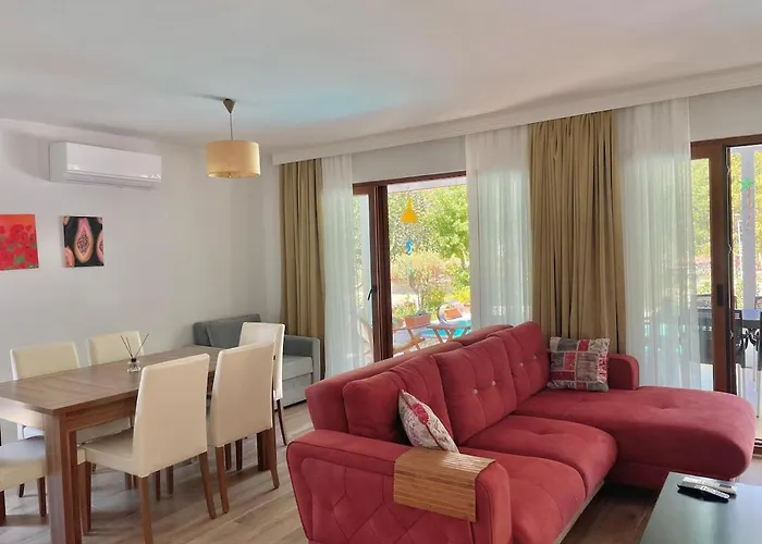 Luxury With Pool In Villa Marmaris